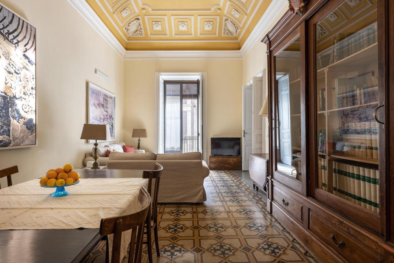 Catania City Center Historical Building Home Esterno foto