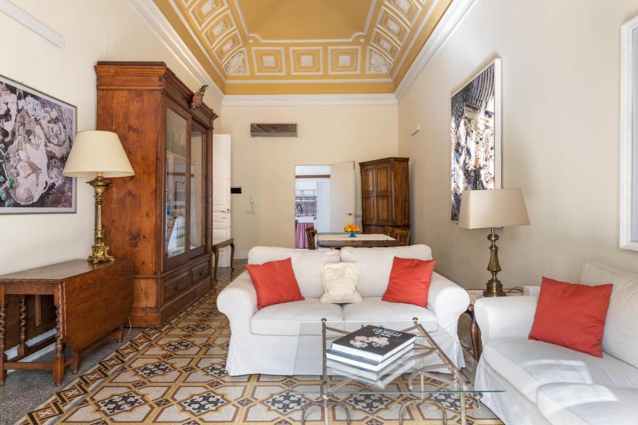 Catania City Center Historical Building Home Esterno foto