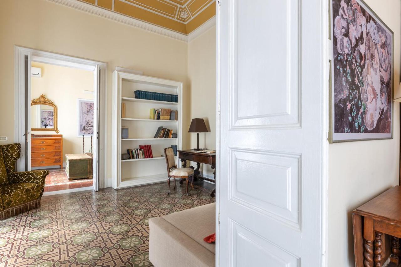 Catania City Center Historical Building Home Esterno foto