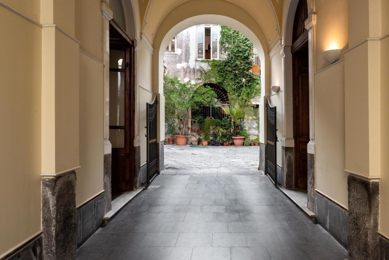 Catania City Center Historical Building Home Esterno foto